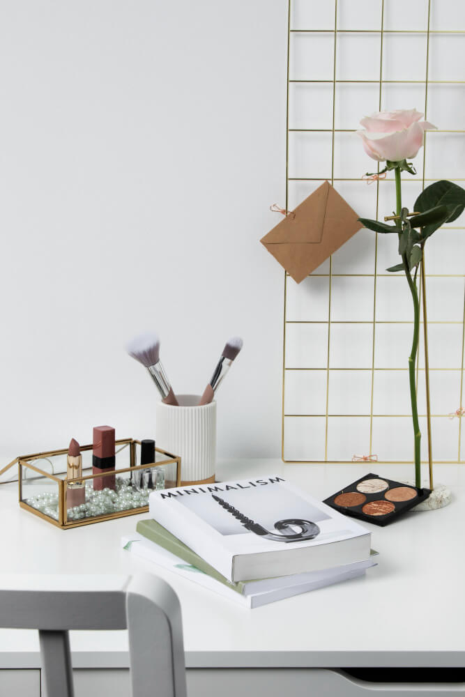 makeup arrangement<br />
